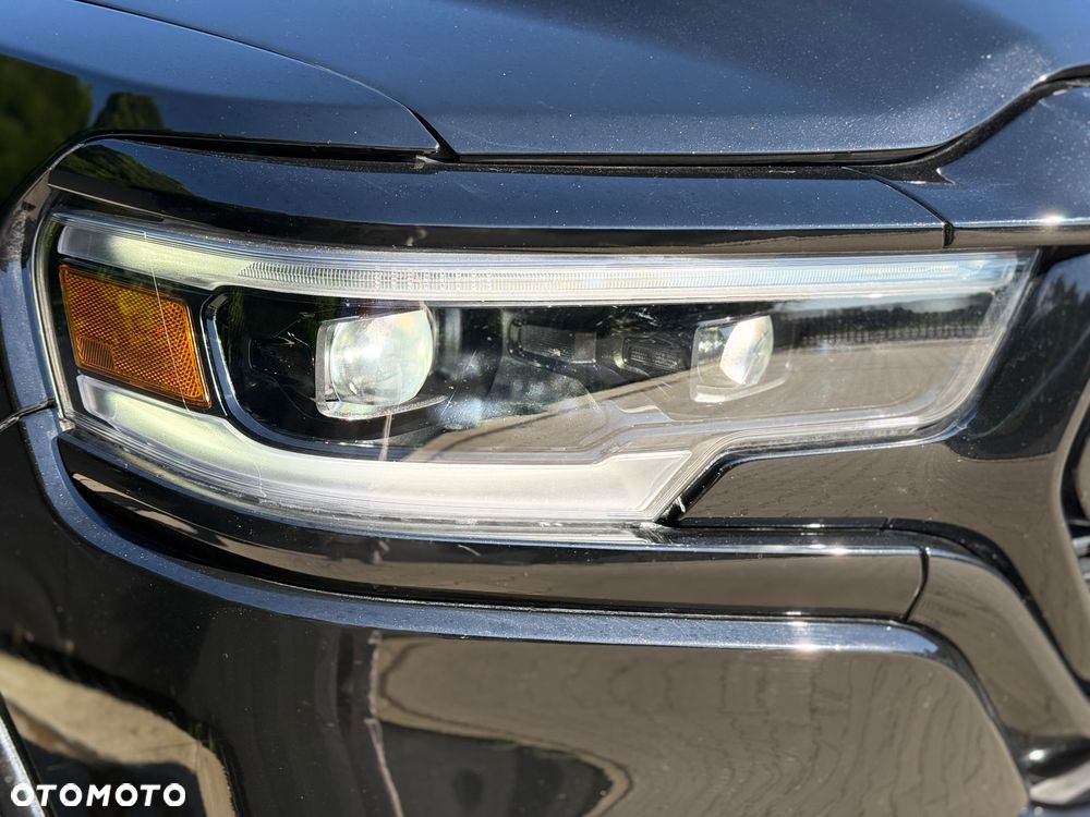 RAM 1500 - 10