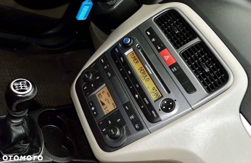 Fiat Grande Punto - 36