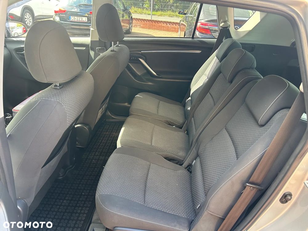 Toyota Verso 1.8 Sol plus NAVI - 9