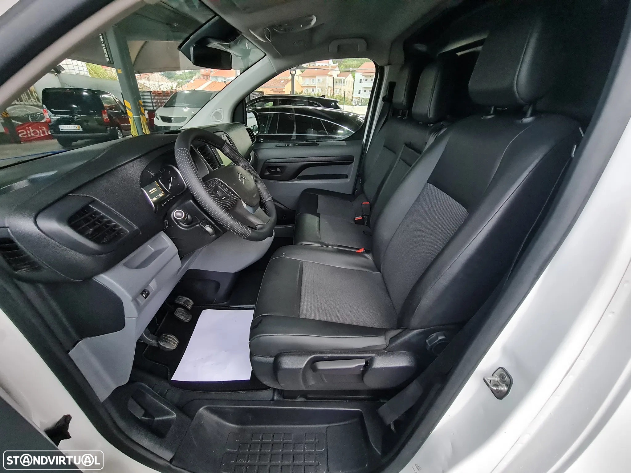 Citroën JUMPY 1.6 HDi 115CV * IVA INCLUÍDO DEDUTÍVEL * - 17