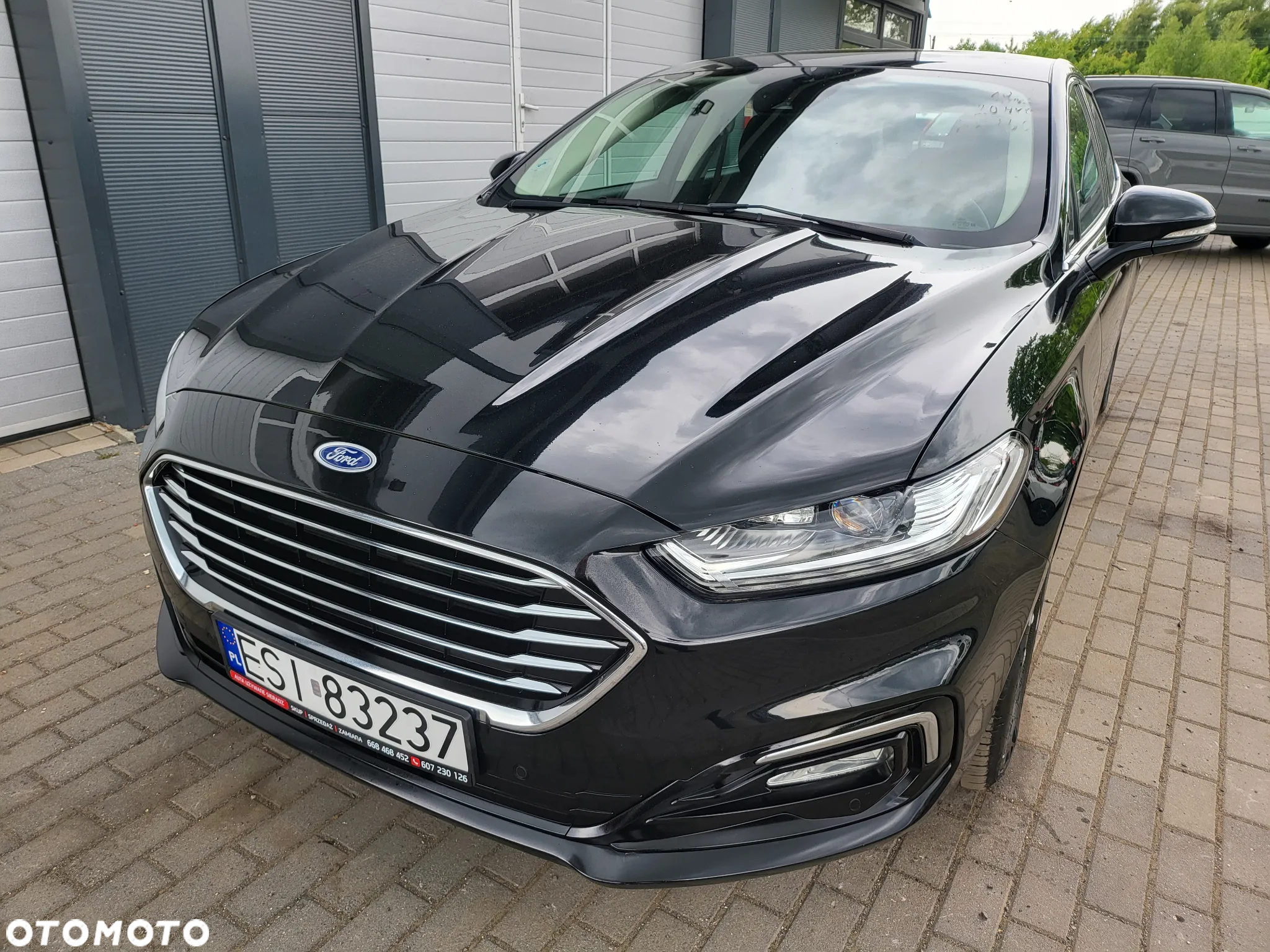 Ford Mondeo 2.0 Hybrid Titanium - 38