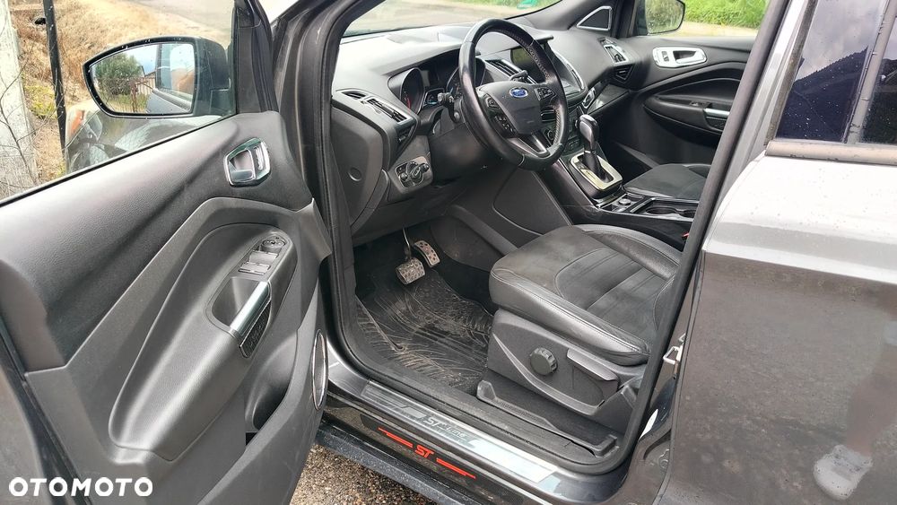 Ford Kuga 2.0 TDCi 4x4 ST-Line - 9
