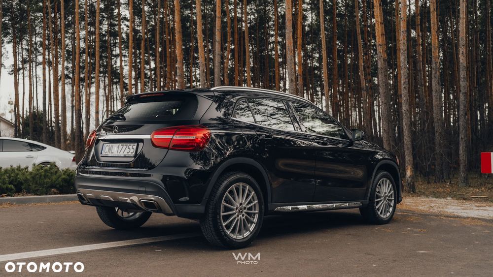 Mercedes-Benz GLA 200 7G-DCT AMG Line - 5