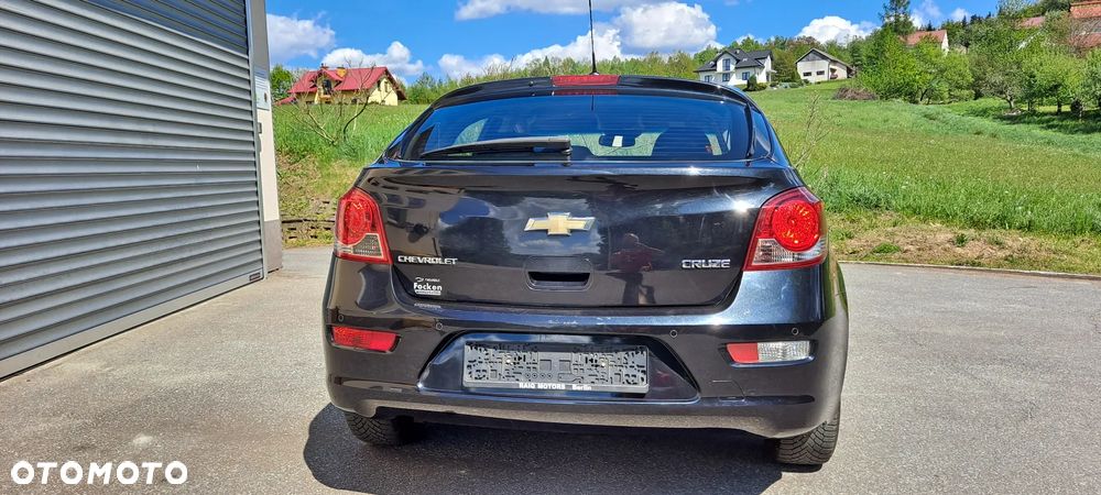 Chevrolet Cruze 1.6 LS+ - 20