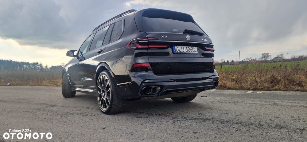 BMW X7 - 7