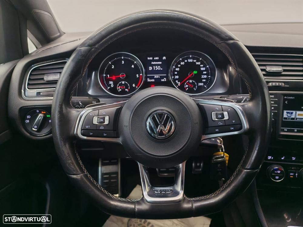 VW Golf 2.0 TDI GTD DSG - 11