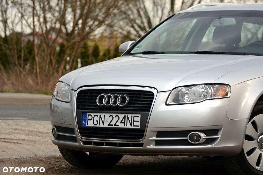 Audi A4 Avant - 1