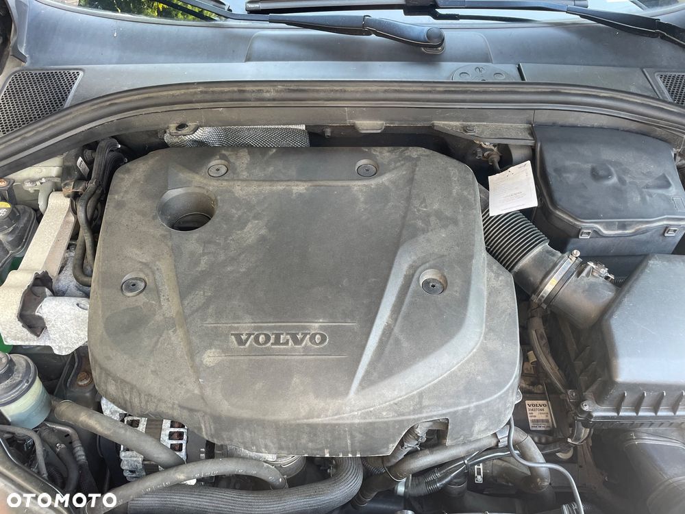 Volvo XC 60 D4 Geartronic Summum - 32