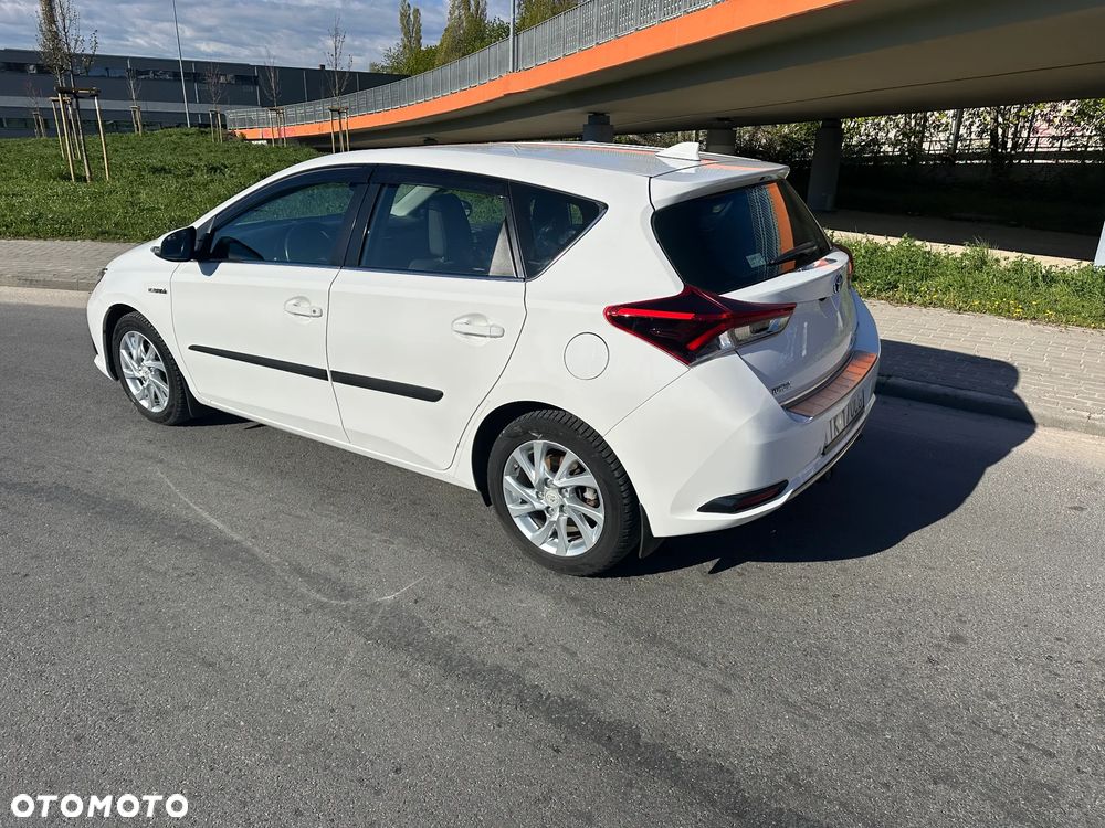 Toyota Auris - 18
