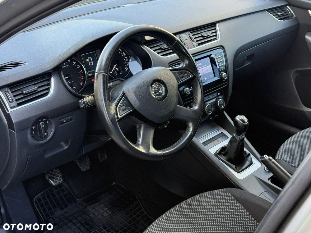 Skoda Octavia 2.0 TDI Style - 17
