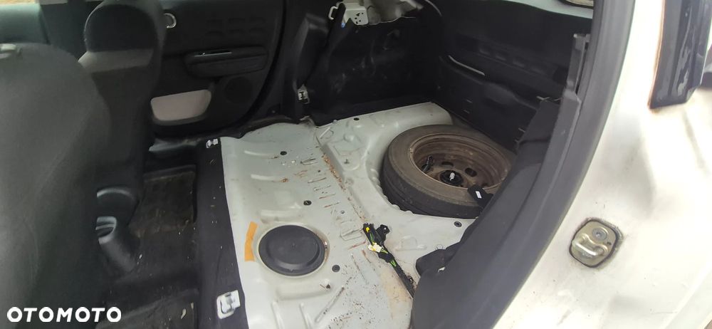 Citroën C3 1.2 PureTech Shine - 14