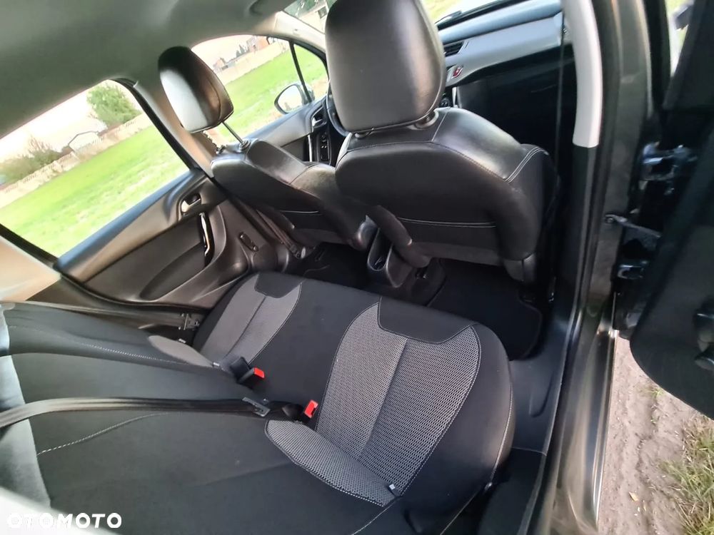 Citroën C3 1.2 PureTech Exclusive - 15