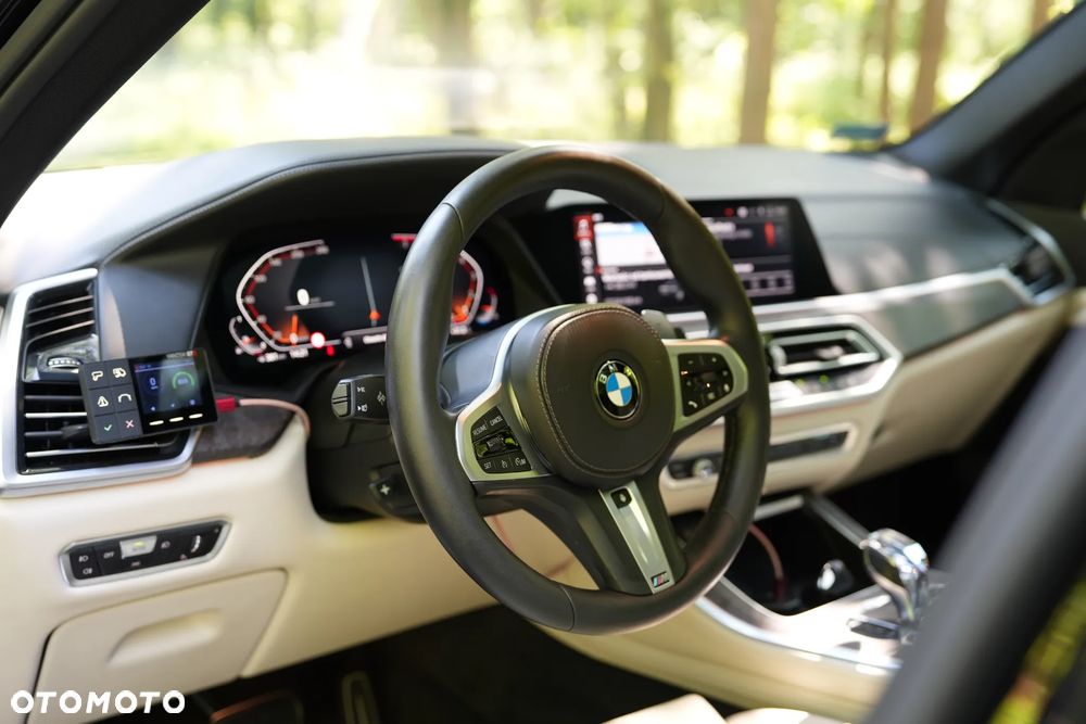 BMW X5 xDrive40i - 7