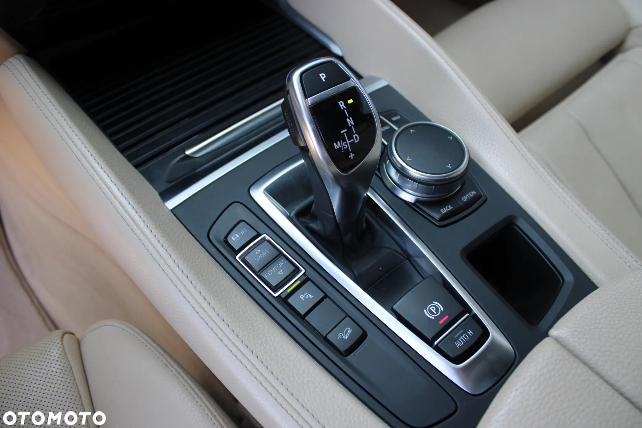 BMW X6 xDrive40d M Sport - 17