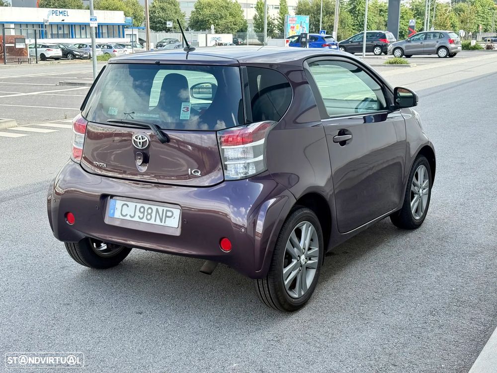 Toyota iQ 1.33 VVT-i 2 MultiDrive EP+NAVI+Bluetooth - 5