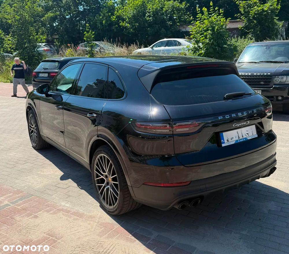 Porsche Cayenne S - 3