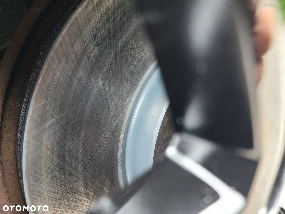 Opel Astra 1.4 Turbo 150 Jahre - 12