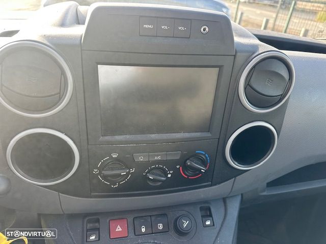 Citroën BERLINGO 3 LUGARES C/GPS 100 CV - 10