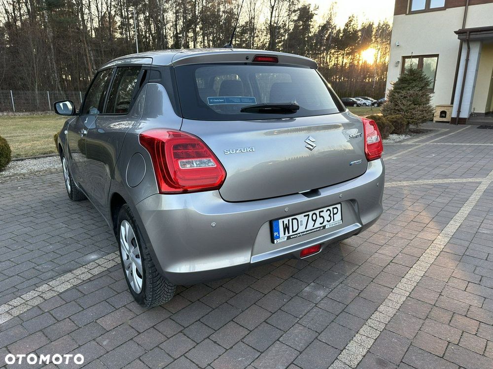 Suzuki Swift - 7