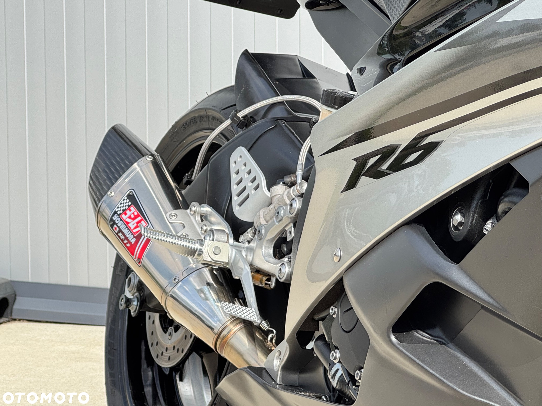 Yamaha YZF - 10