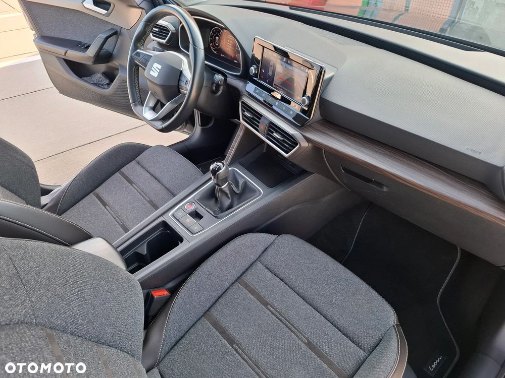 Seat Leon Sportstourer 1.5 TSI Xcellence - 25