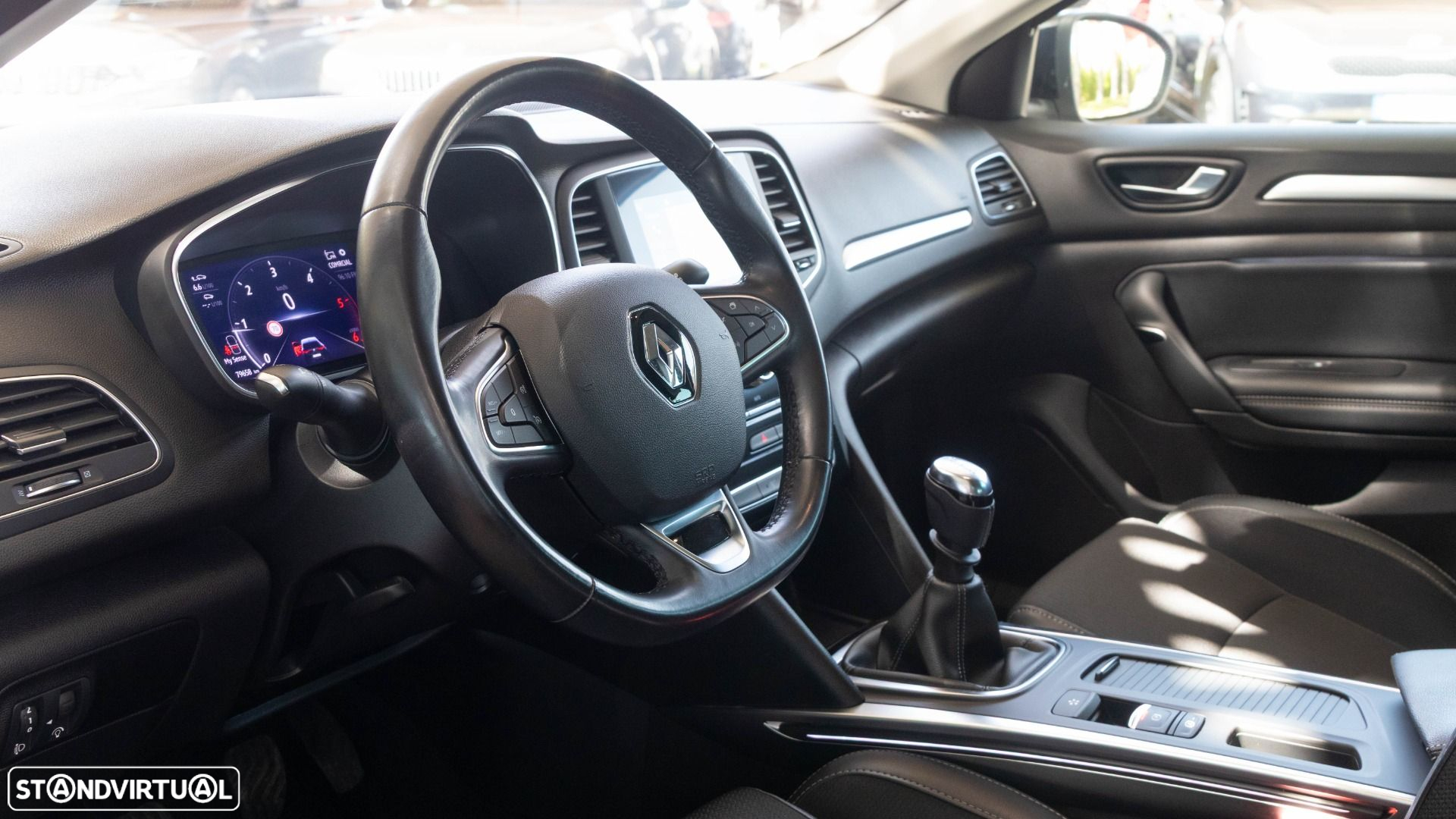 Renault Mégane 1.5 Blue dCi Limited - 4