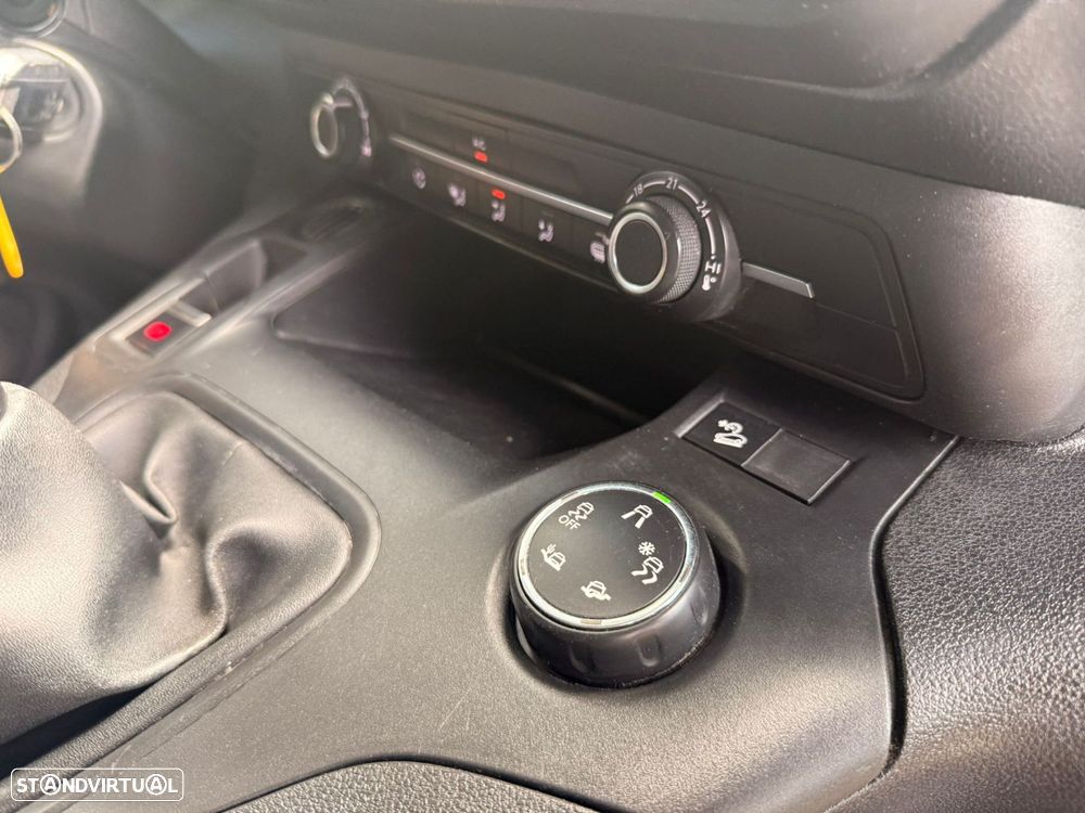 Peugeot Partner 1.6 BlueHDi Premium Standard - 14