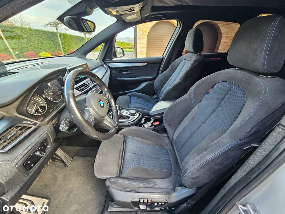 BMW Seria 2 220d xDrive Sport-Aut M Sport - 7