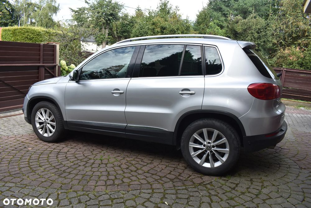 Volkswagen Tiguan 2.0 TDI SCR BlueMotion Technology Exclusive - 5