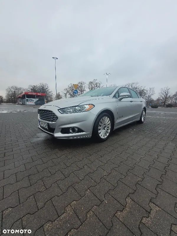 Ford Fusion - 5