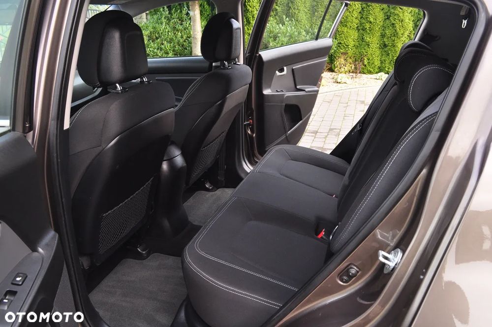 Kia Sportage - 8