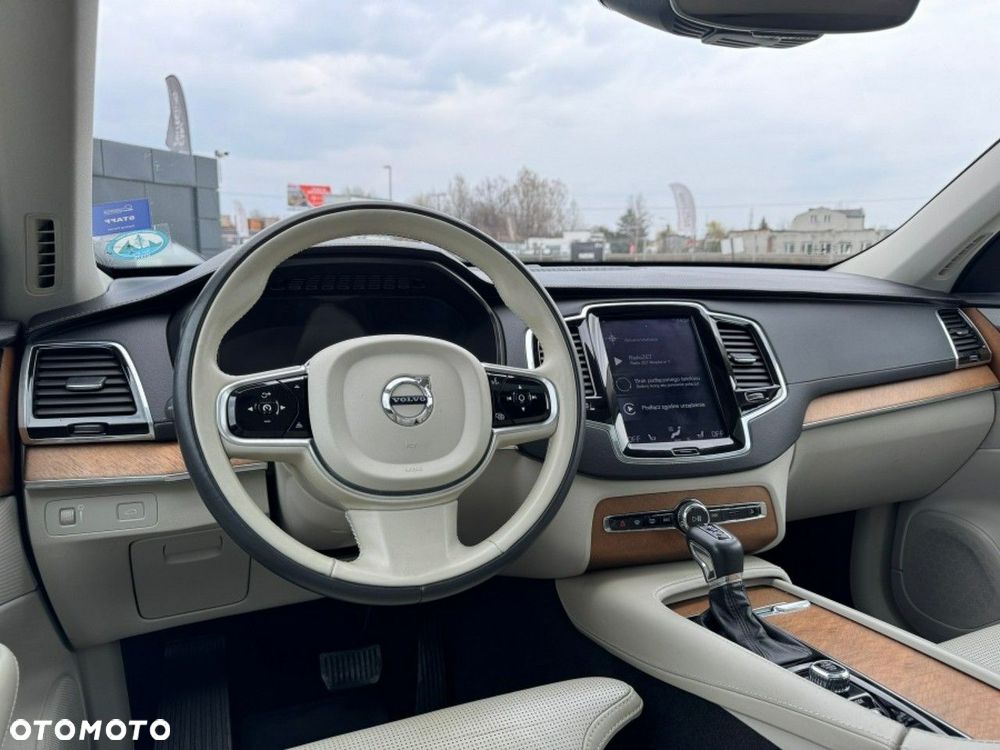 Volvo XC 90 T6 AWD Momentum 7os - 15