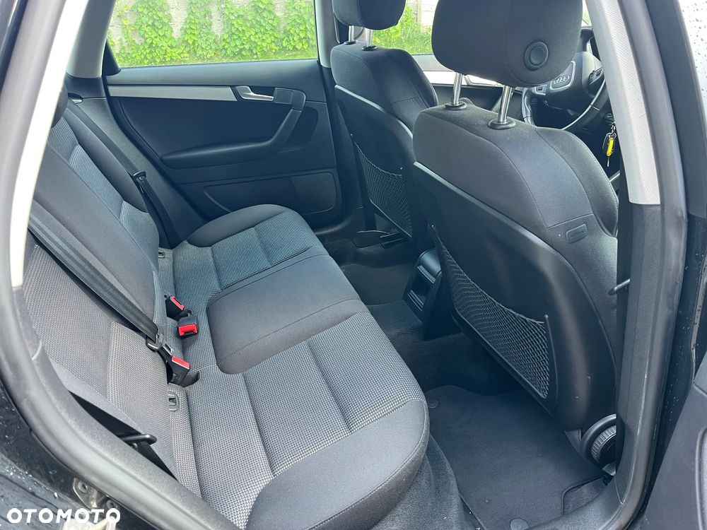 Audi A3 Sportback 1.8 TFSI Attraction - 10