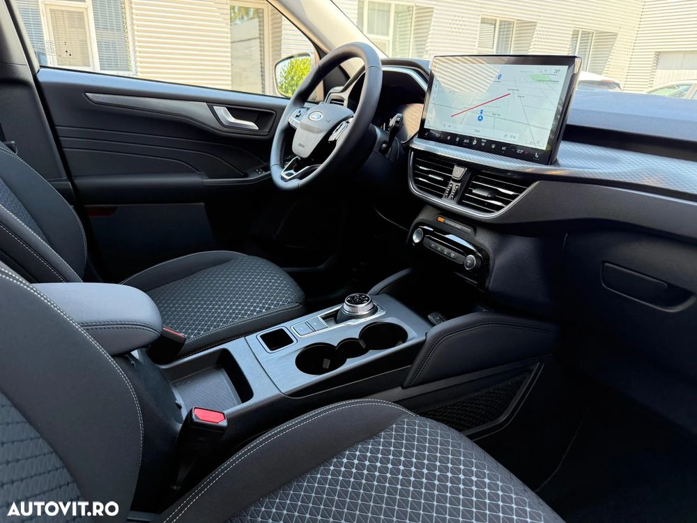 Ford Kuga 1.5 EcoBoost A8 FWD Titanium - 10