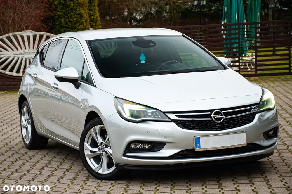 Opel Astra 1.4 Turbo Innovation - 16