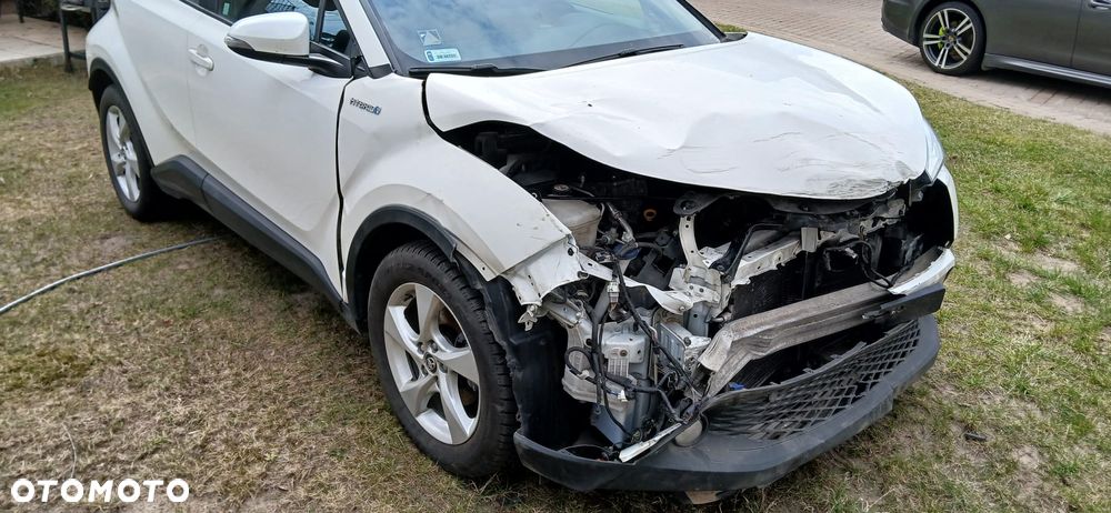 Toyota C-HR 1.8 Hybrid Dynamic - 13