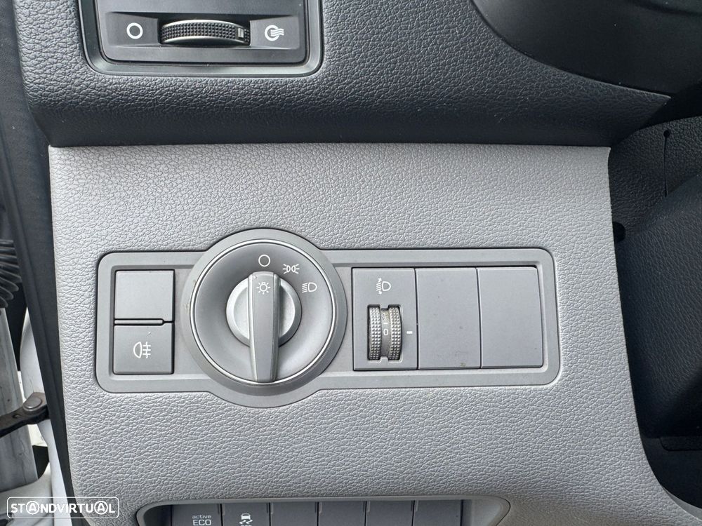 Hyundai H350 2.5 CRDi LWB Access - 16