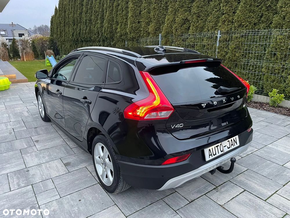 Volvo V40 Cross Country D2 Summum - 36