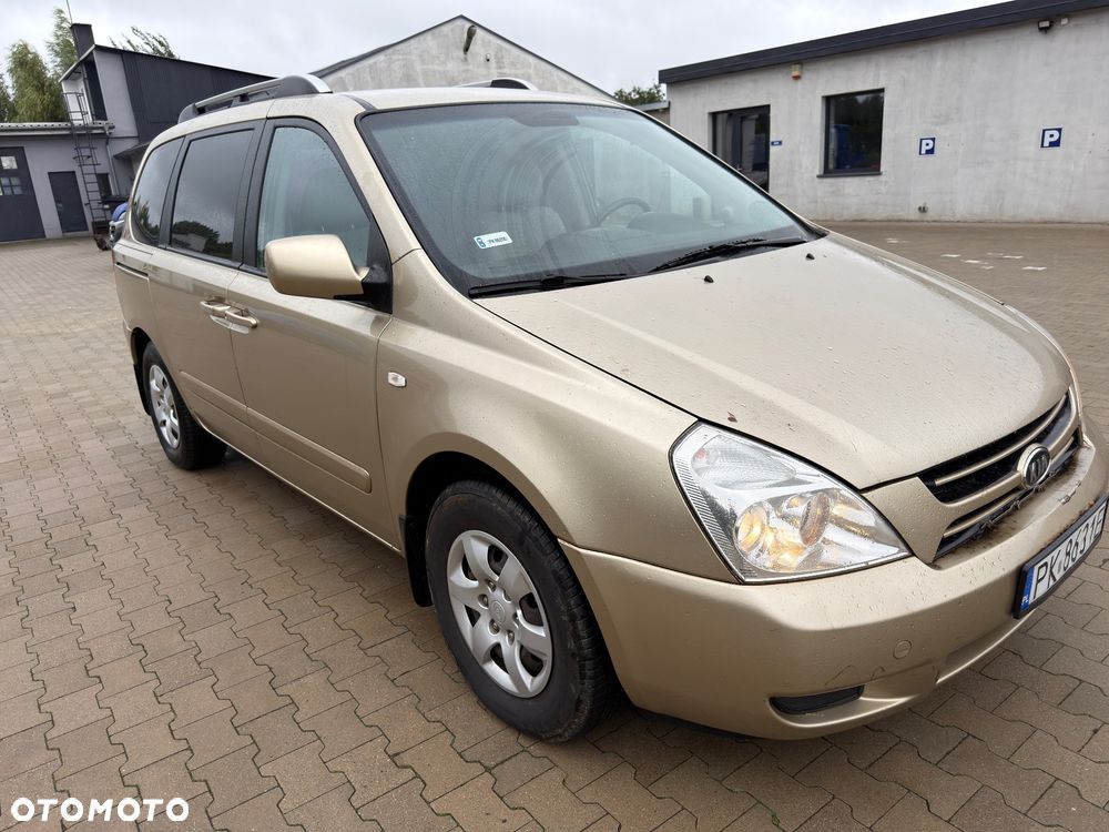 Kia Carnival 2.9 CRDi Voyage - 4