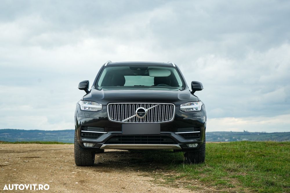 Volvo XC 90 D5 AWD Geartonic First Edition - 3