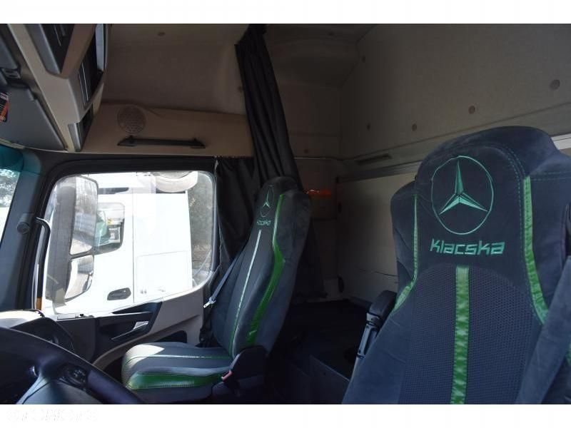 Mercedes-Benz Actros - 23