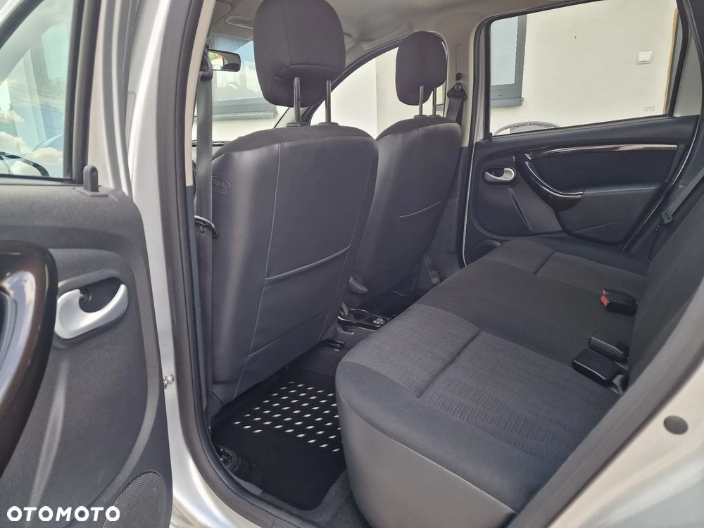 Dacia Duster 1.6 Laureate - 22