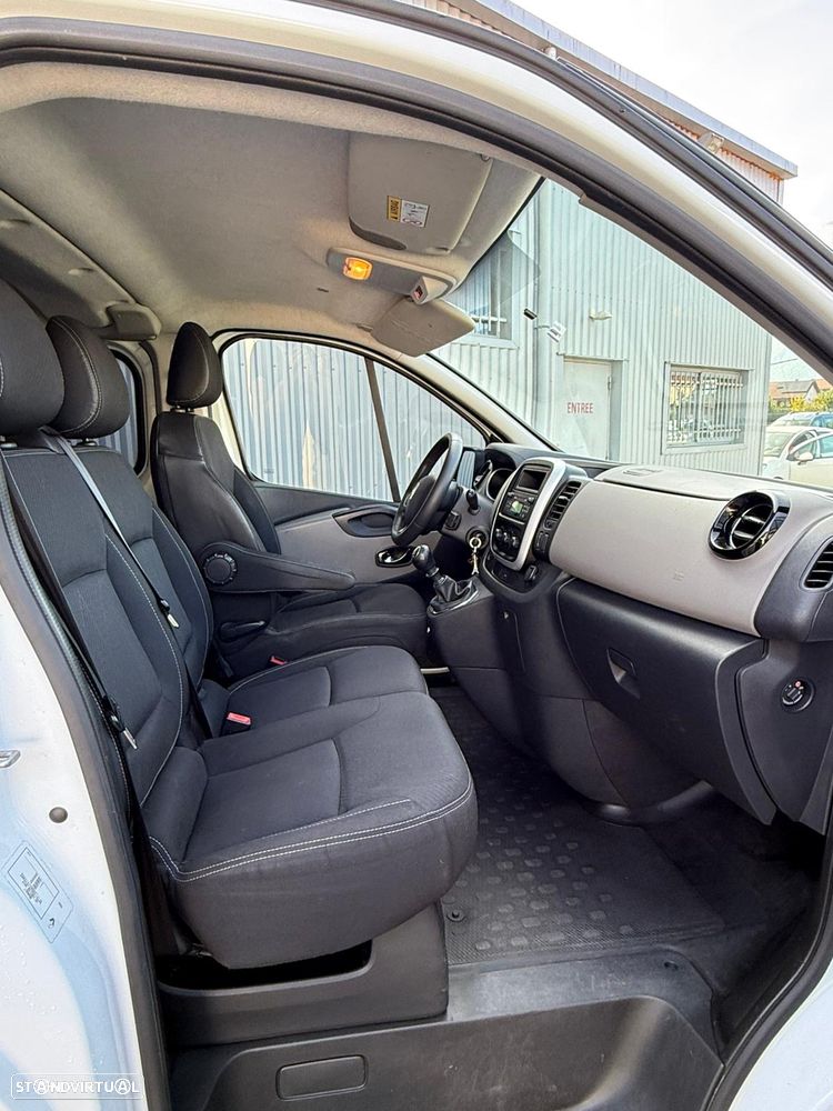 Renault Trafic - 9