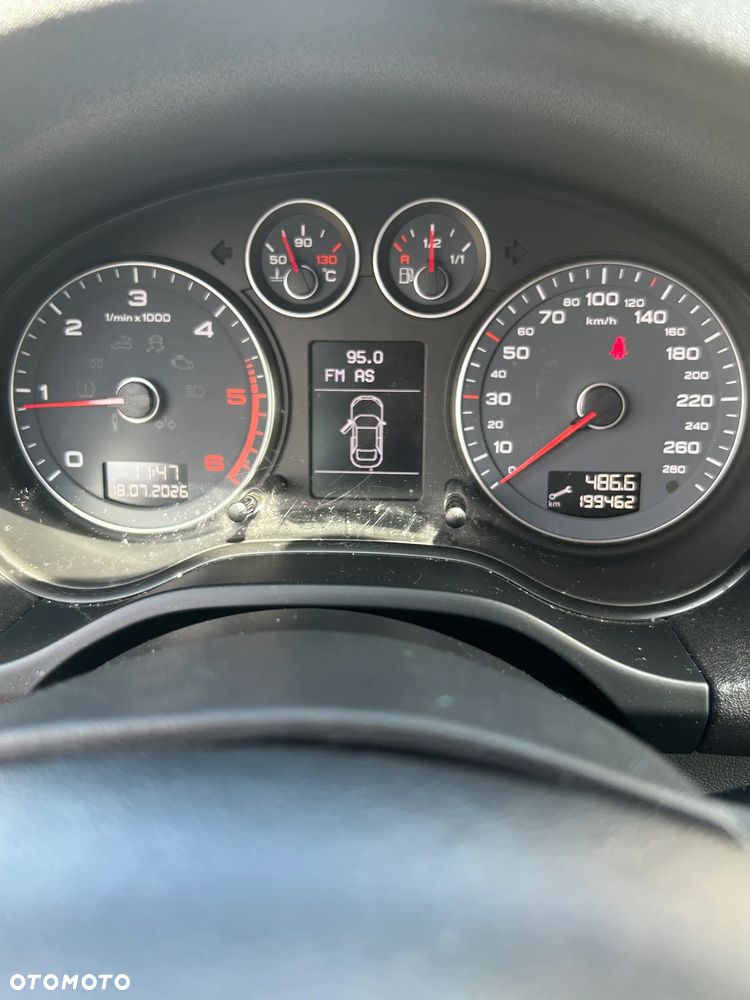 Audi A3 Sportback 2.0 TDI DPF Ambiente - 10