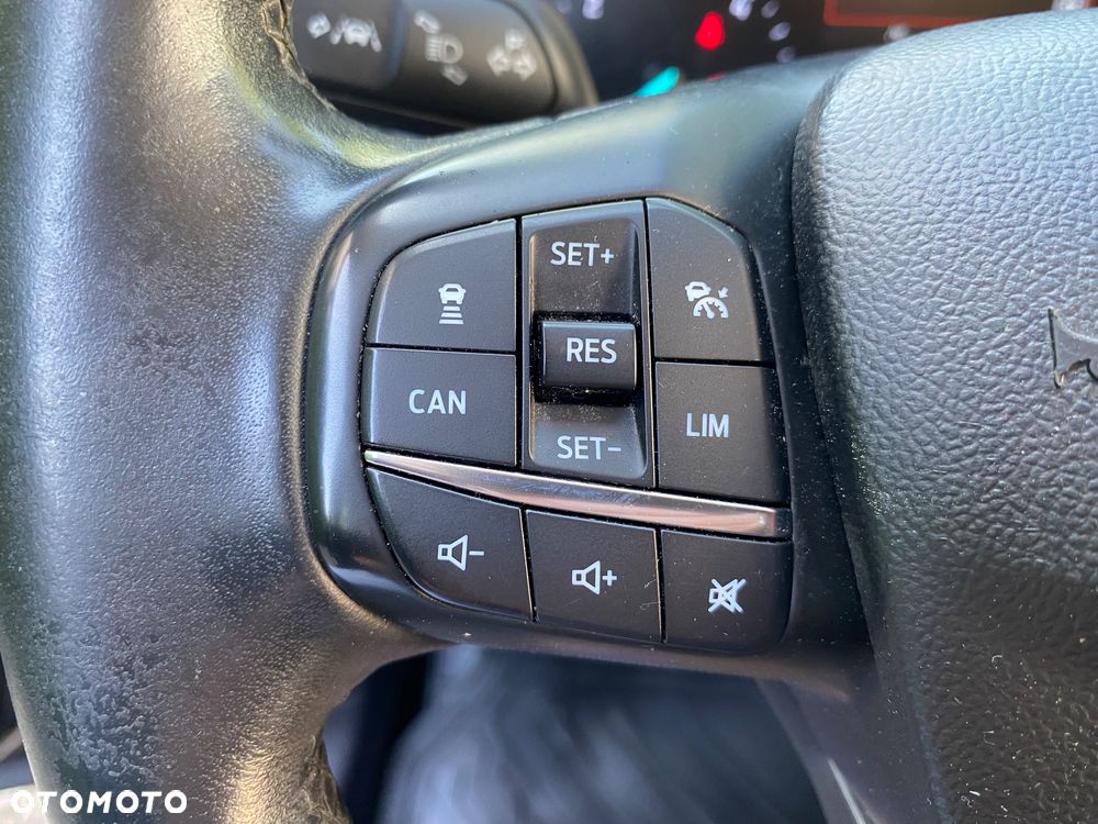 Ford Focus 1.5 EcoBlue STart-Stopp-System TITANIUM - 23