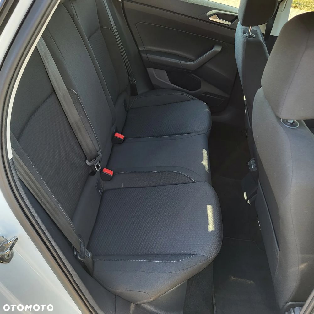 Volkswagen Polo 1.6 TDI SCR Comfortline - 14
