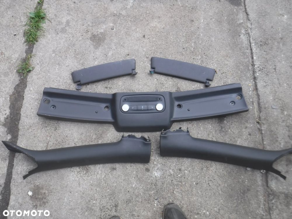 Audi TT 8J cabrio  oslona przod sloneczniki lampka oswietlenie slupki maskownice kpl - 1