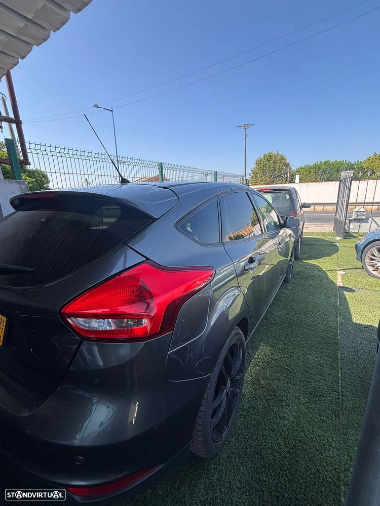 Ford Focus 1.0 EcoBoost S&S - 7
