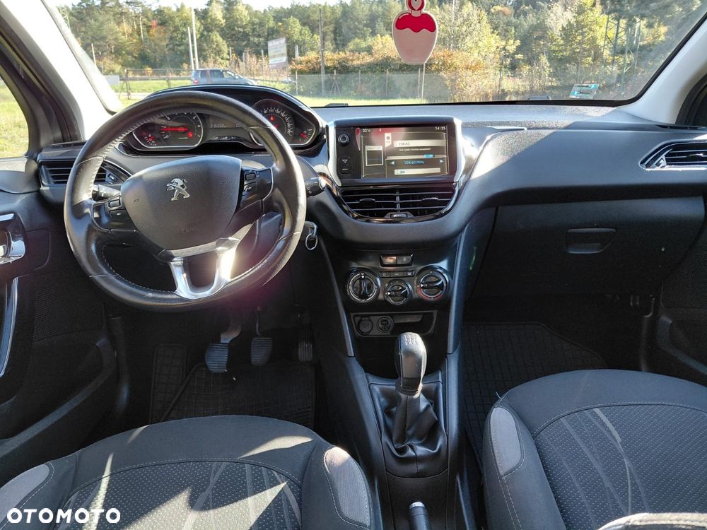 Peugeot 208 1.2 VTi Active Pack - 11