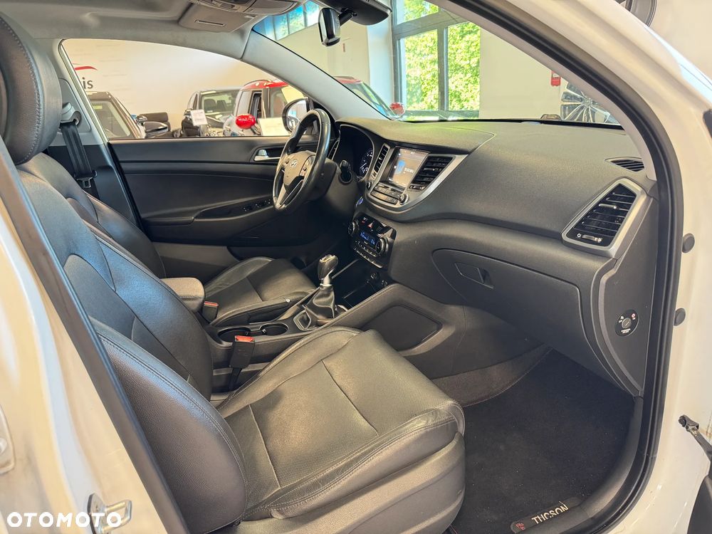 Hyundai Tucson blue 1.7 CRDi 2WD Passion Plus - 6